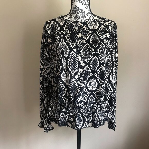 Willow Drive Peplum Top - Size Medium - Black White Snakeskin Reptile Print - Picture 1 of 6